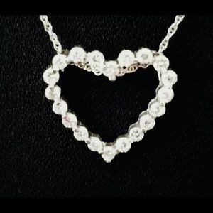 14KT White Gold Diamond Heart Necklace
